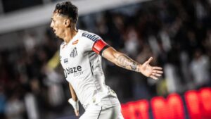 Pituca comemora o primeiro gol do Santos contra o Ituano (Crédito: Raul Baretta/ Santos FC)