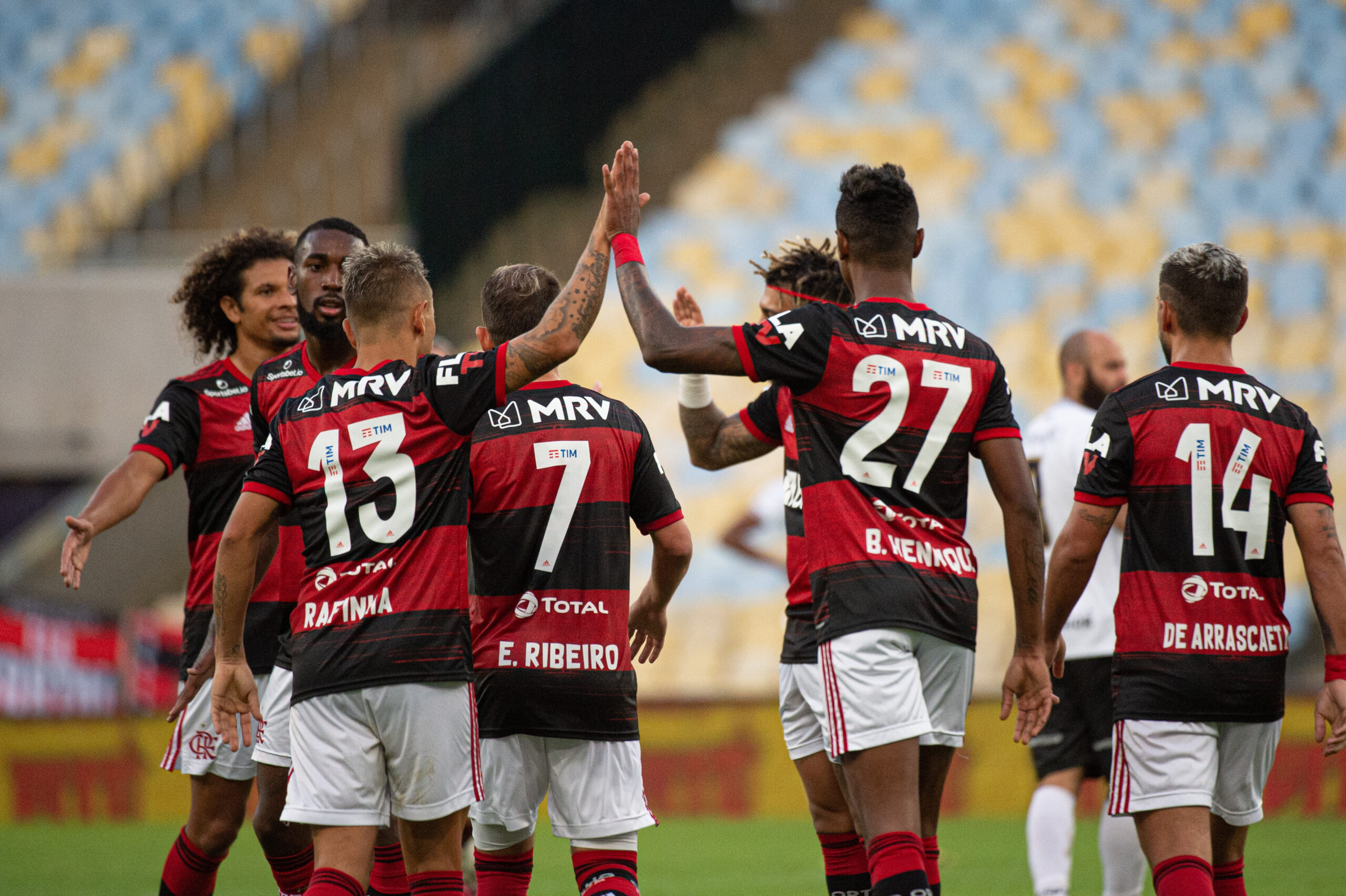 Bruno Henrique estaria na mira do Benfica - Alexandre Vidal / Flamengo