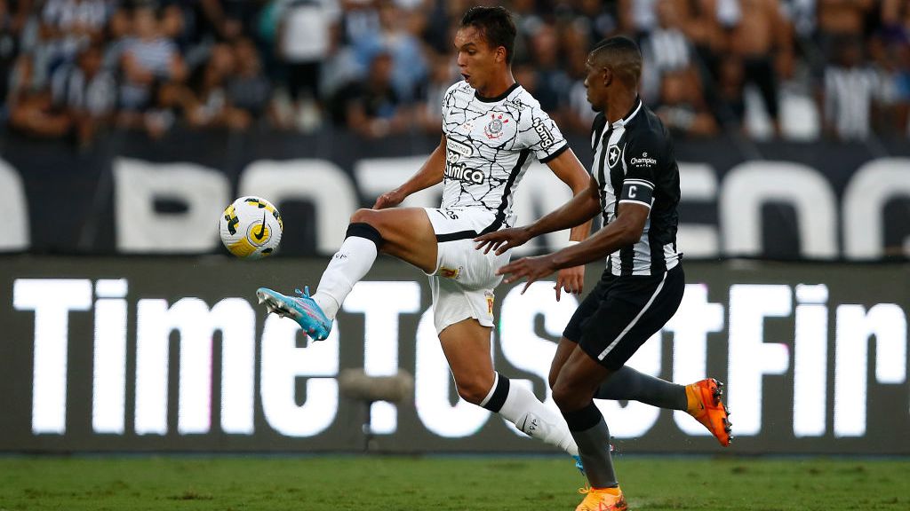 Bahia agita mercado da bola e anuncia contratação de ex-Botafogo - GettyImages