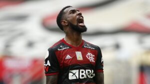 Gerson chegou ao Flamengo e se declarou para a torcida rubro-negra - GettyImages