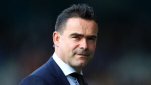 Overmars sofre AVC e é internado - Getty Images
