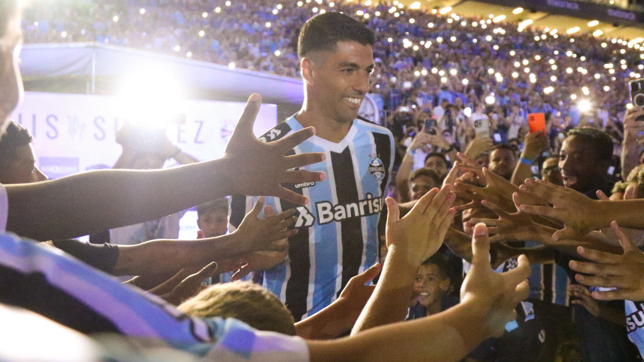 Luis Suárez e Grêmio vivem dia decisivo para estreia; veja detalhes - Lucas Uebel / Grêmio