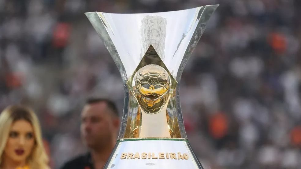 Taça usada no brasileirão 2022 - Foto: Divulgação