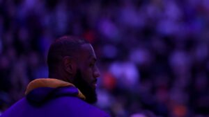 LeBron quebrou diversos recordes ao longo dos seus 19 anos na NBA - Getty Images