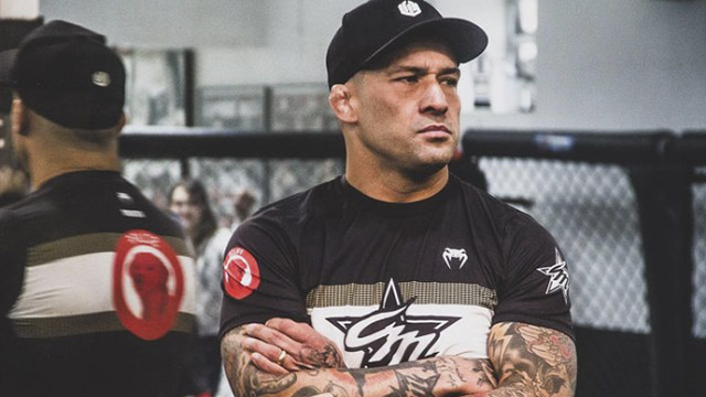 Cristiano Marcello lidera a equipe curitibana CMSystem - Vica Bueno