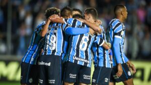 Grêmio tem desfalque importante no meio-campo; veja detalhes - Lucas Uebel / Grêmio