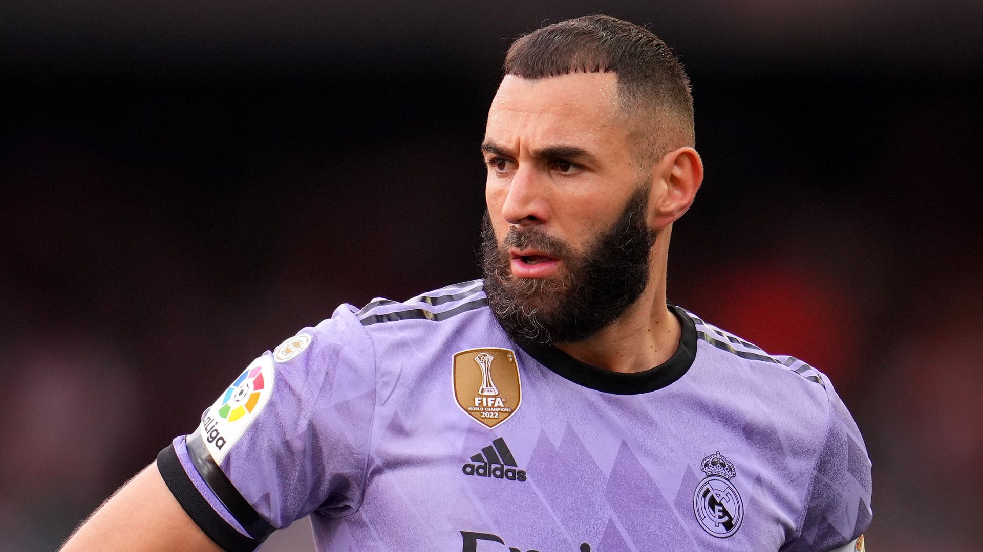 Benzema se posiciona e abre o jogo sobre permanência no Real Madrid - Getty Images