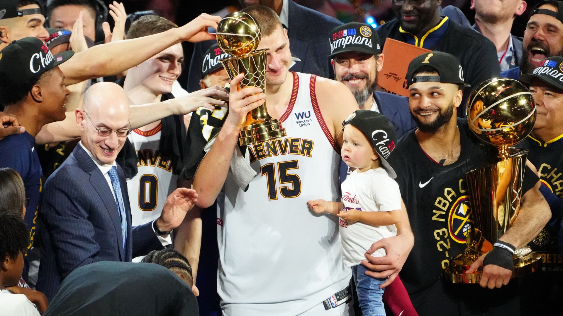 Jokic perdeu o troféu de MVP na final da NBA e não pareceu ficar preocupado com o fato - Reuters/ Ron Chenoy