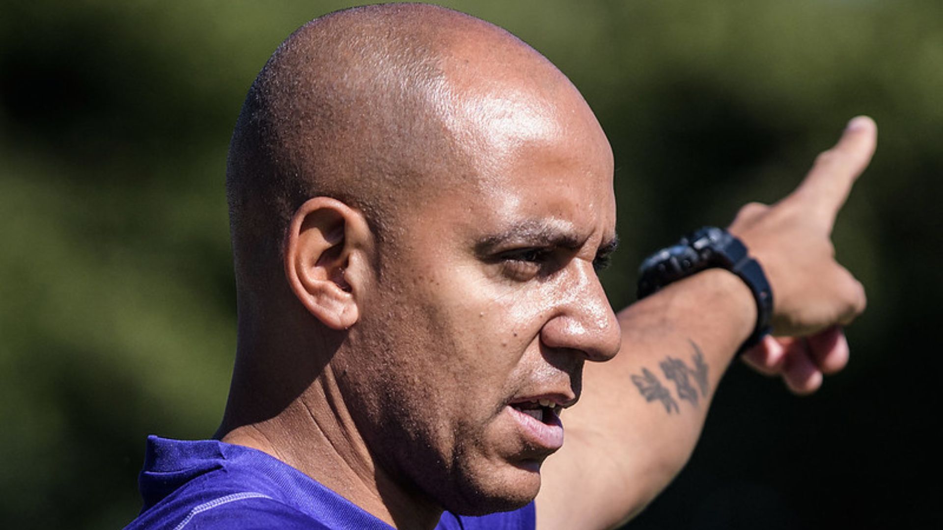 O Cruzeiro deixou o gramado do Mineirão desta forma, após a derrota de 1 a 0 para o Fortaleza no Brasileirão - Gustavo Aleixo/Cruzeiro