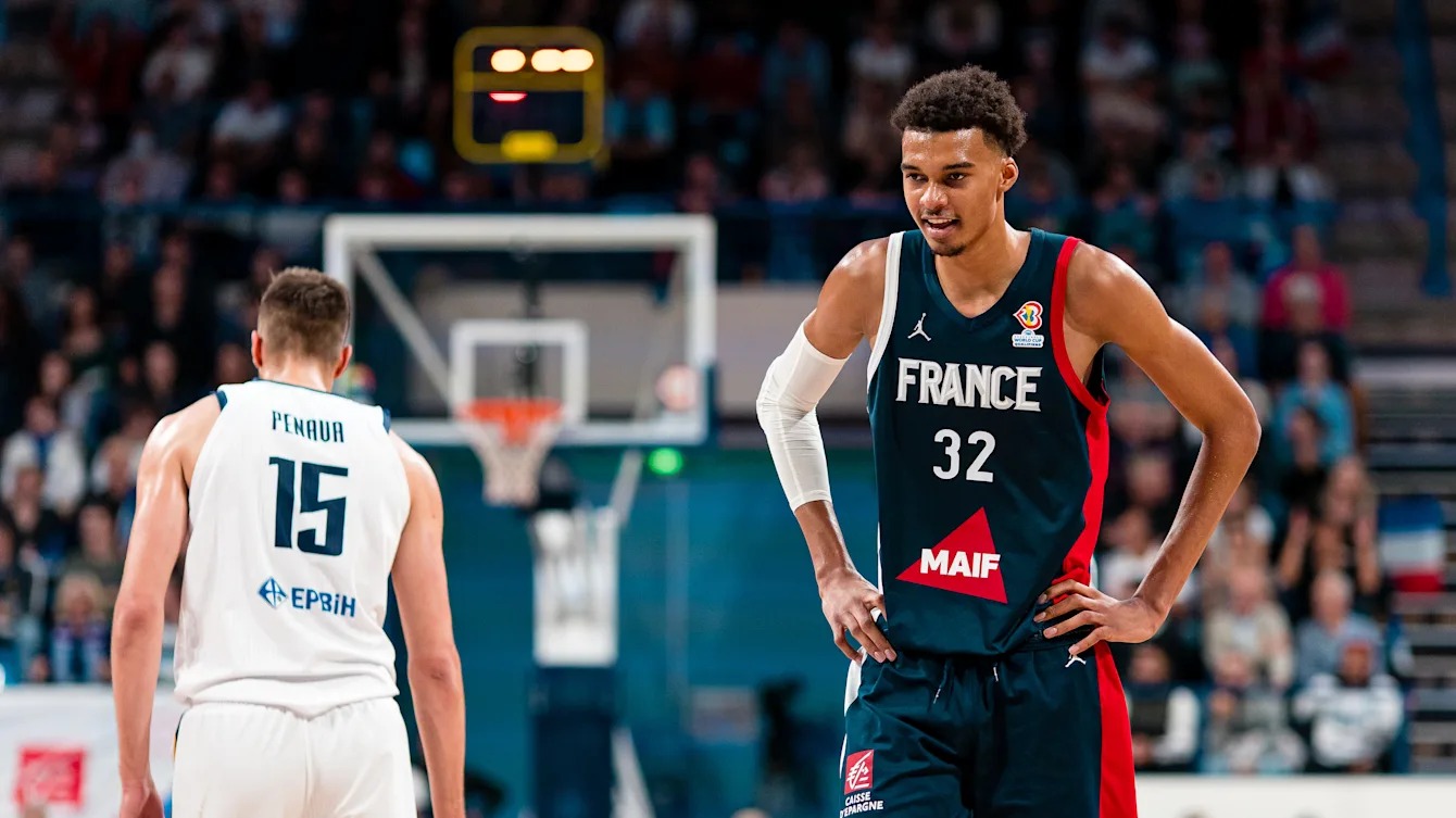 Victor Wembanyama é desfalque na Copa do Mundo de Basquete - Foto: Julien Bacot/FFBB