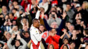 River Plate aumenta pedida por De La Cruz, mas Flamengo não desiste - Getty Images