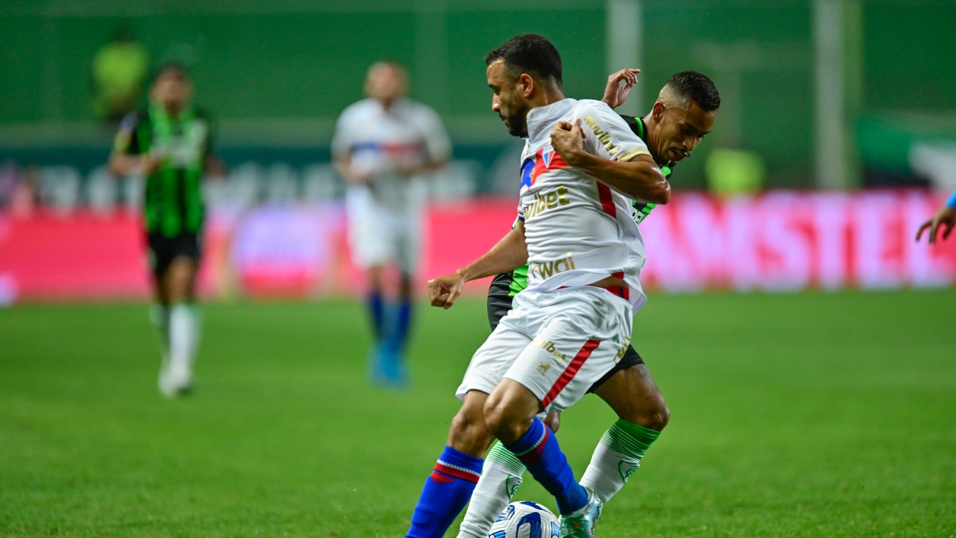 Em jogo válido pelas quartas de final da Sul-Americana, Leão abre vantagem de 3 a 1  para a volta em Fortaleza, após deixar América Mineiro contra as cordas - Mourão Panda / América / Flickr