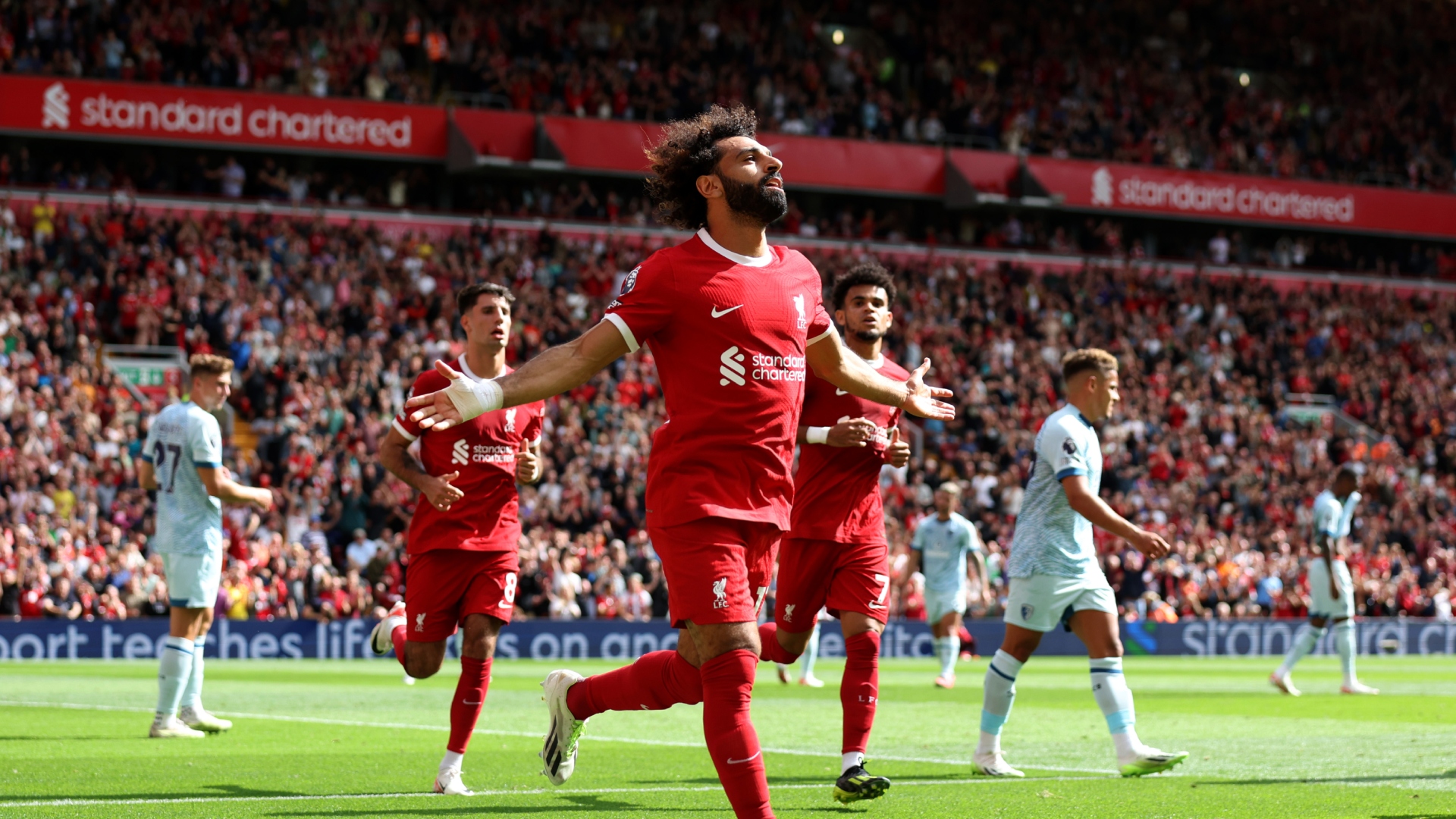 De acordo com a “BeIN Sports”, ídolo do Liverpool teria dito “sim” para a proposta do Al Ittihad, mesmo time de Karim Benzema, que estaria disposto a pagar quantia absurda para contar com egípcio - GettyImages