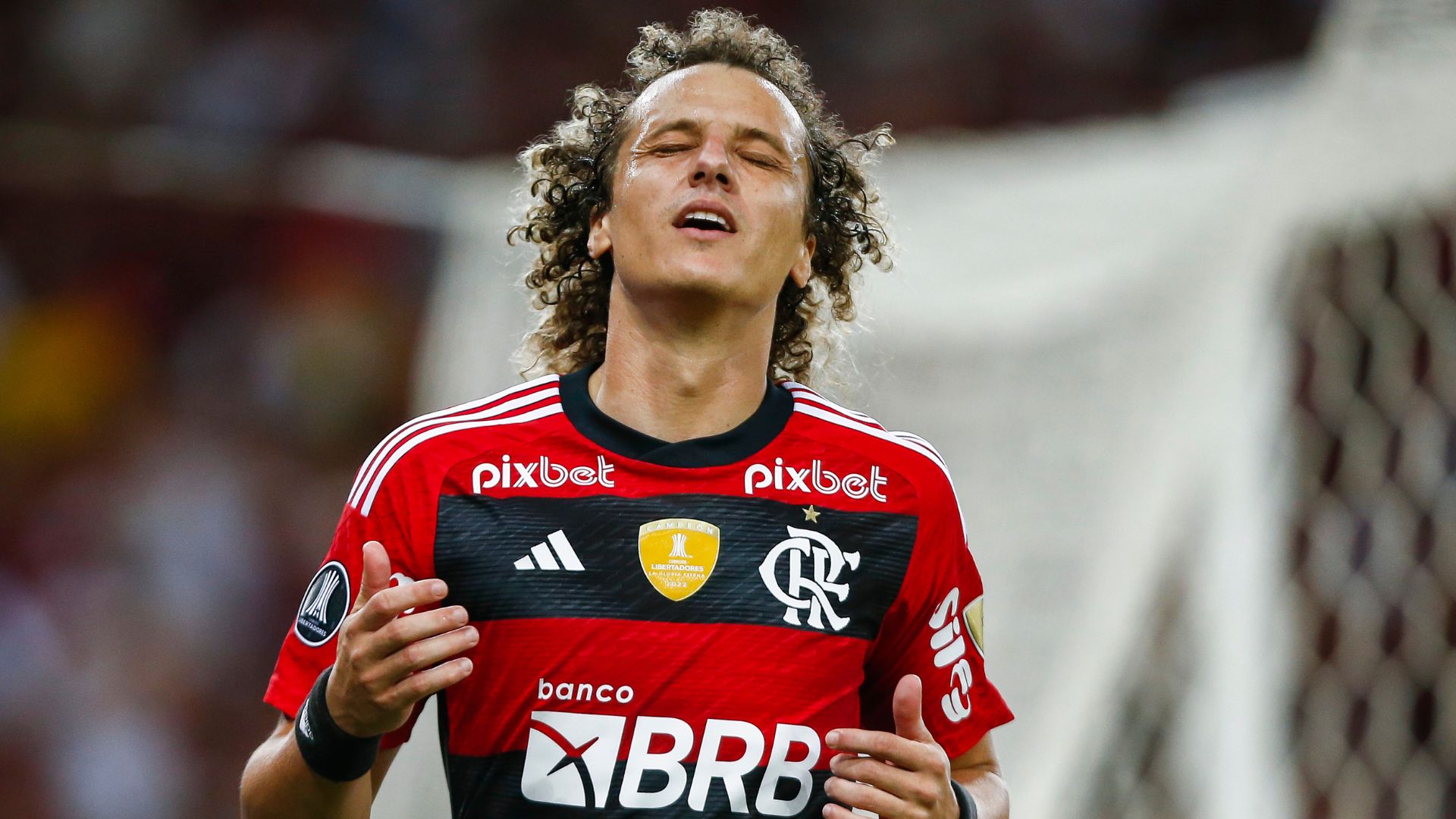 Após vídeo em tom de despedida, David Luiz diz que foi hackeado - Getty Images