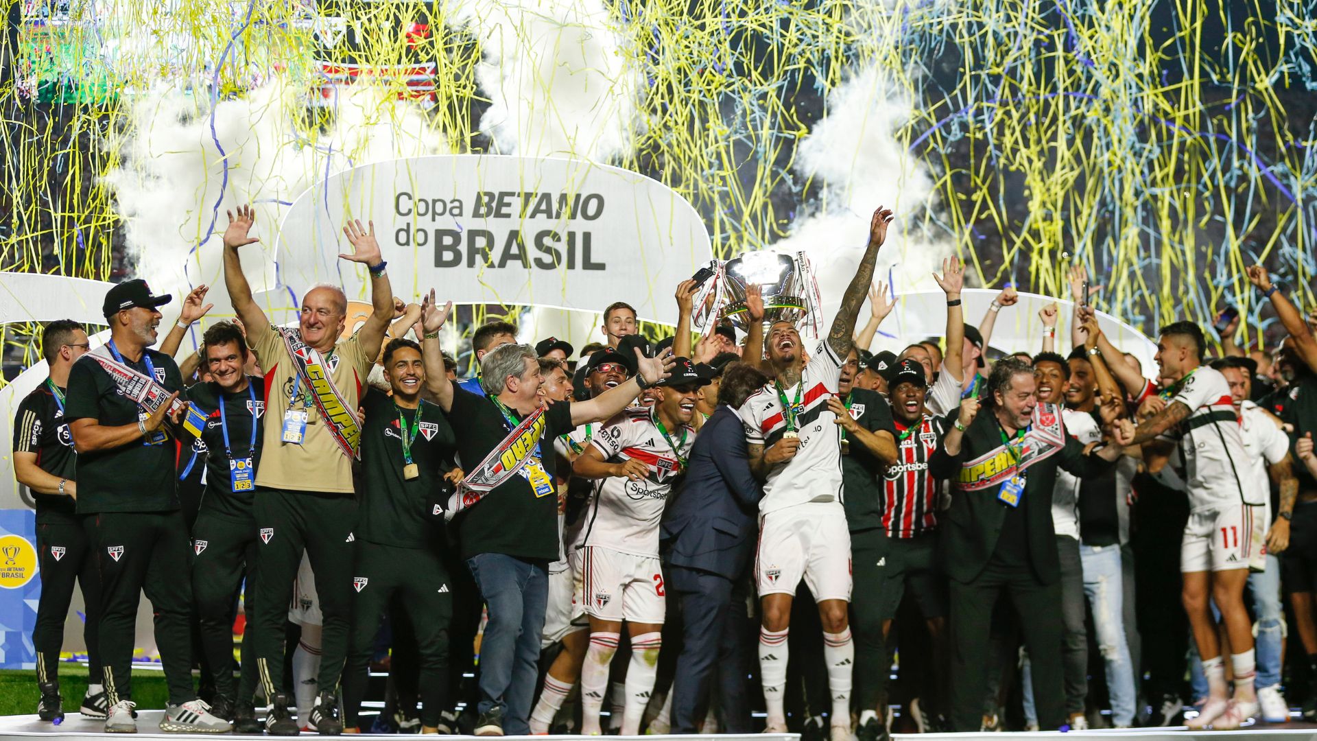 Diretor do São Paulo planeja futuro após título - Getty Images