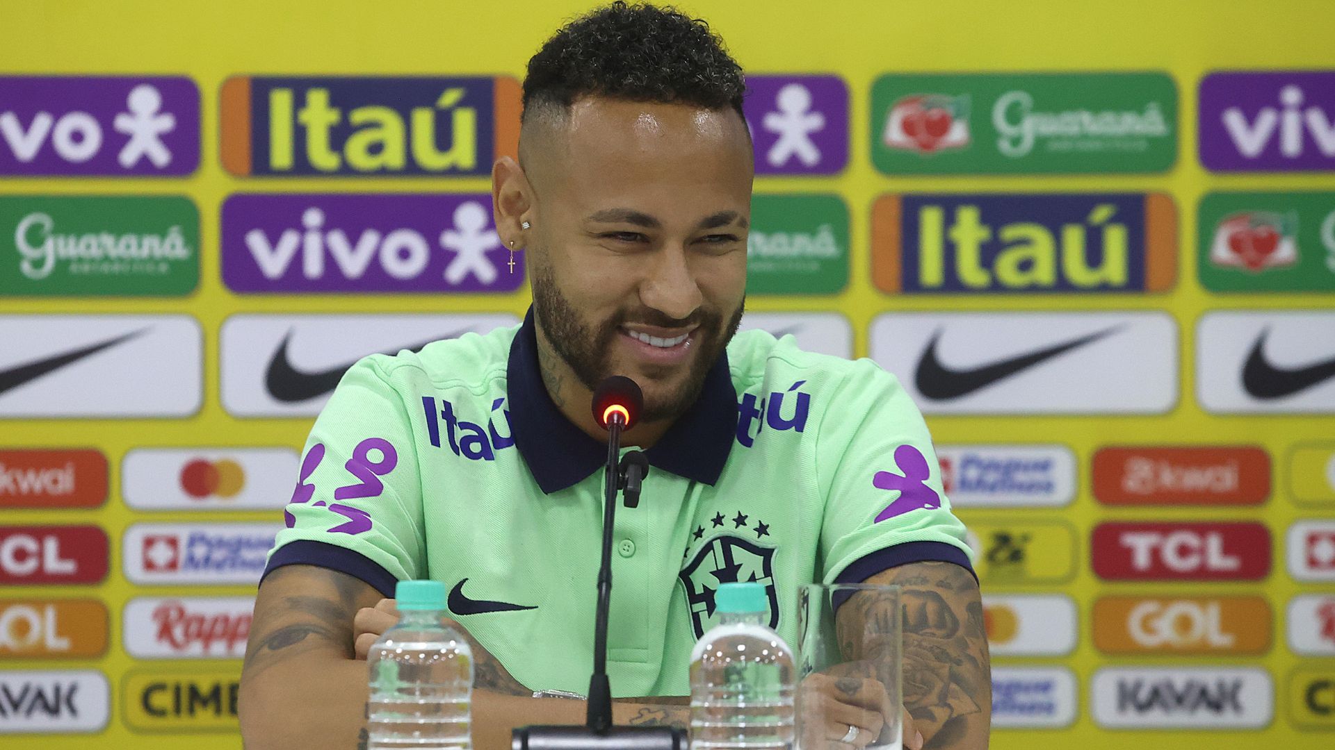 Neymar exalta Diniz, cita saudade da Seleção e fala de condição física - Vitor Silva/ CBF/ Flickr