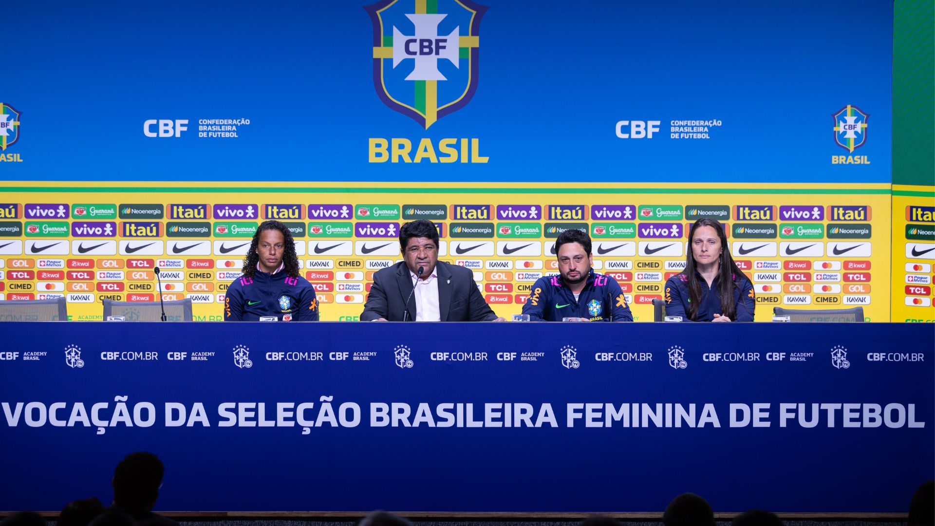 Com Marta e Cristiane, Arthur Elias faz primeira convocação pela Seleção - Thais Magalhães / CBF