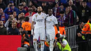 Vinicius Junior e Benzema - Getty Images