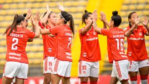 Internacional x Colo-Colo definirá o último semifinalista da Libertadores Feminina 2023. As equipes se enfrentam neste domingo, 15, a partir das 20h30 (horário de Brasília), no Estádio Olímpico Pascual Guerrero, em Cali, na Colômbia. As Gurias Coloradas en - Staff Images Woman/ Conmebol