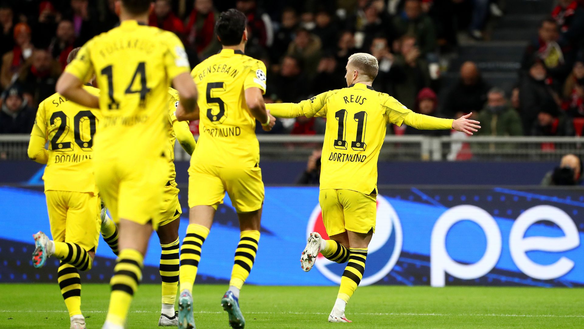 Borussia Dortmund vence o Milan e garante classificação na Champions - Getty Images