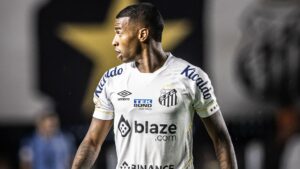 Bahia analisa e prepara proposta por Jean Lucas, do Santos - Raul Baretta / Santos