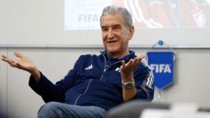 CBF informa que Carlos Alberto Parreira está fazendo quimioterapia - Rafael Ribeiro / CBF