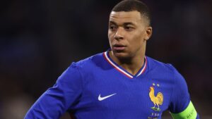 Companheiro de Mbappé entrega transferência - Getty Images