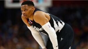 Estrela dos Clippers vai passar por cirurgia na mão esquerda - Getty Images