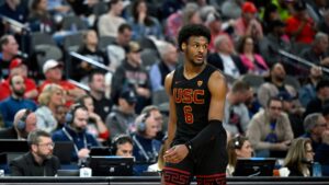 NBA: Filho de LeBron, Bronny James se declara elegível para o Draft de 2024 - Getty Images