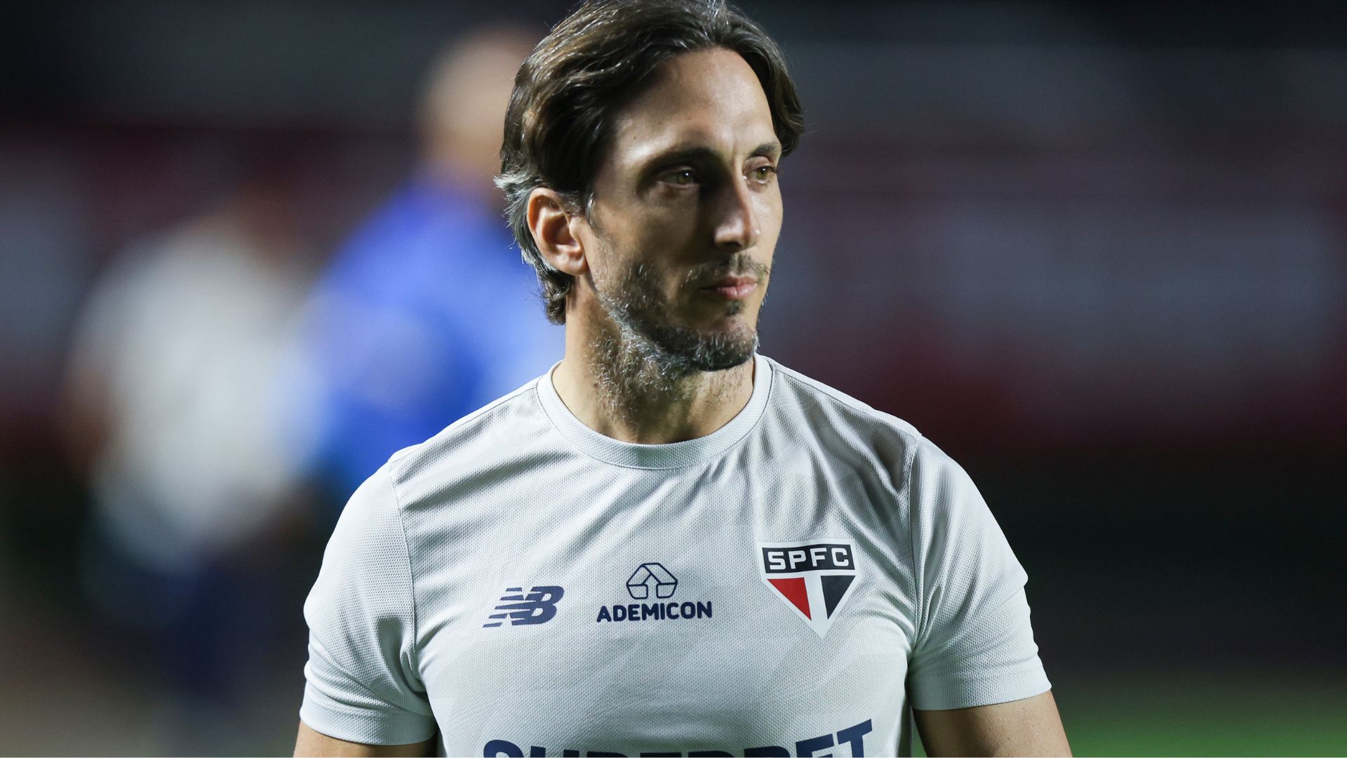 Zubeldía comenta ausência de James entre os relacionados - Getty Images