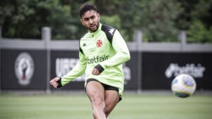 Após sequência afastado, Payet volta à disposição do Vasco - Leandro Amorim / Vasco