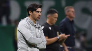 Abel Ferreira se retrata após fala xenofóbica: “Peço desculpa” - Cesar Greco / Palmeiras