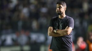 Corinthians demite António Oliveira - Getty Images