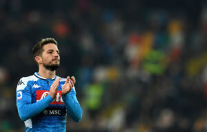 Mertens já demonstrou a vontade de sair do Napoli, mas ainda não acertou com outro clube - Getty Images