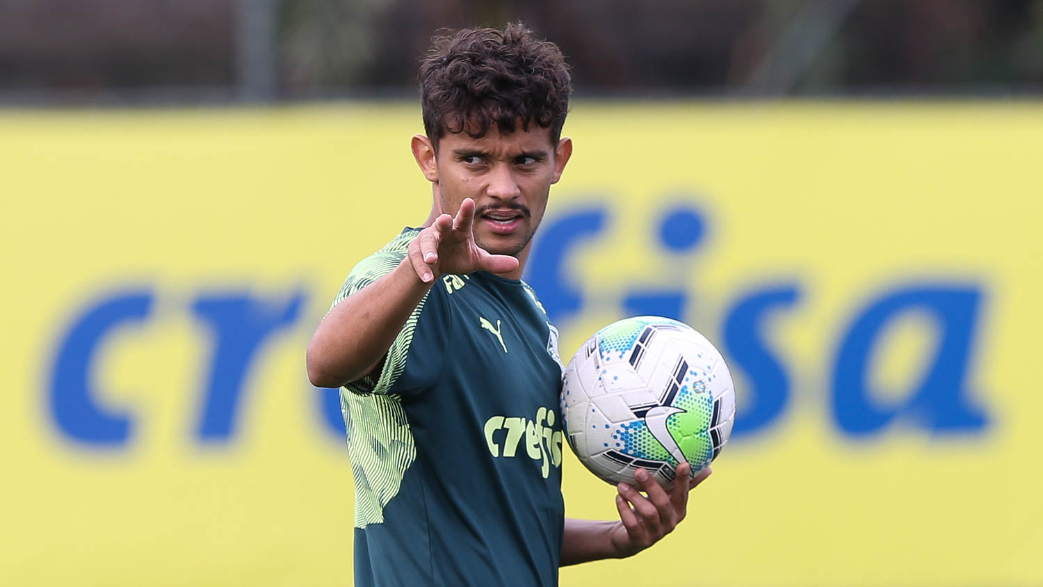 Tite elogia Gustavo Scarpa - César Greco / Palmeiras