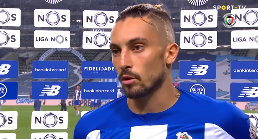 Emocionado, Alex Telles celebra título pelo Porto: “É o resultado do trabalho” - YouTube