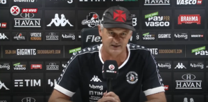 Lisca segue no comando do Vasco - Reprodução / OneFootball / Vasco TV