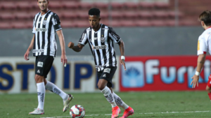 Atlético-MG quer manter Tchê Tchê no elenco - Pedro Souza / Atlético / Flickr