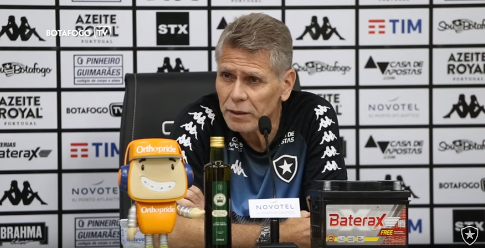 Paulo Autuori classificou assunto Yaya Touré como ultrapassado - Transmissão TV Botafogo