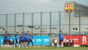 Barcelona aumenta lista de dispensas do clube - GettyImages
