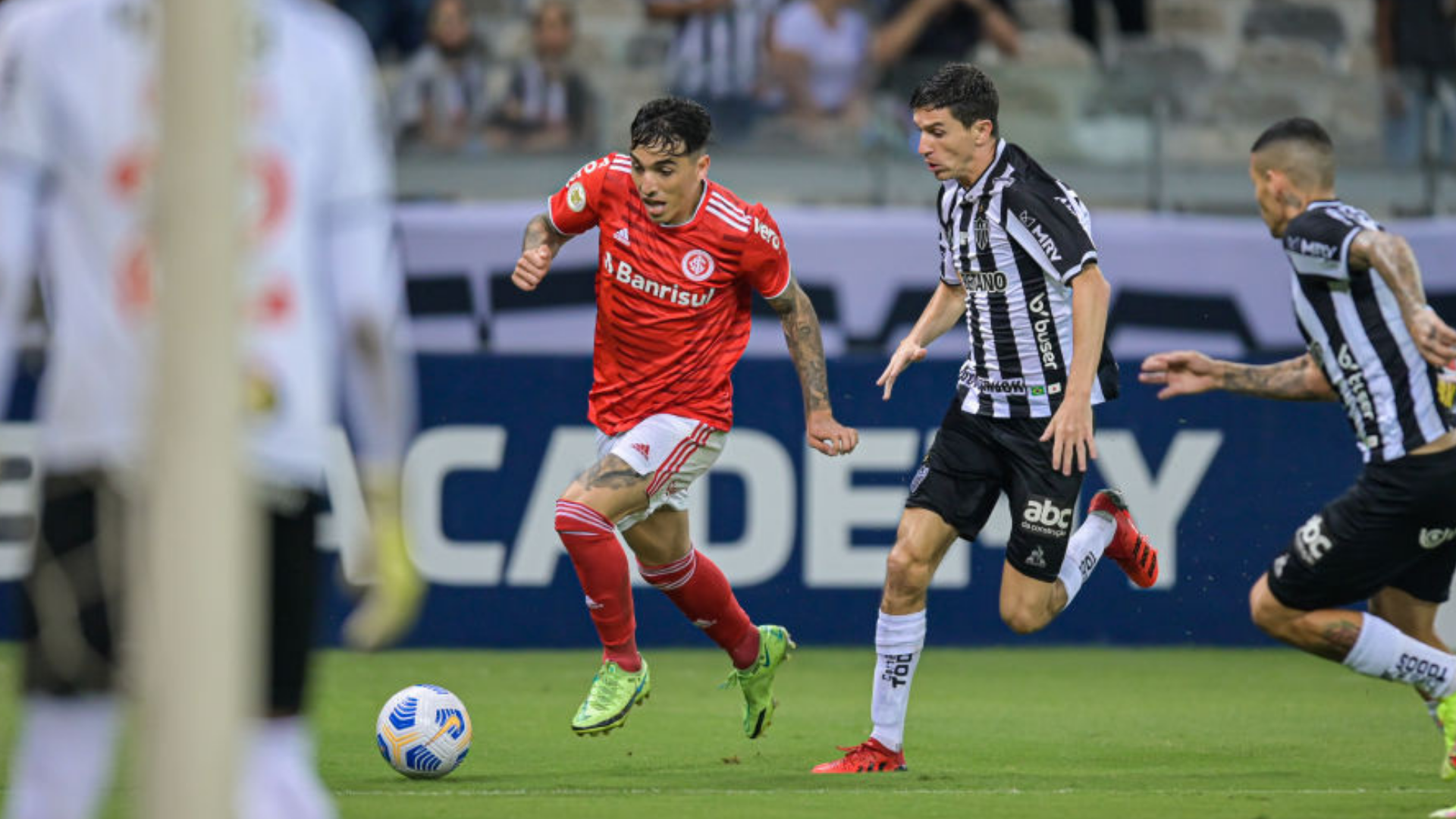 Saraiva, ex-Internacional, é o novo reforço do Botafogo para a temporada de 2022 - GettyImages