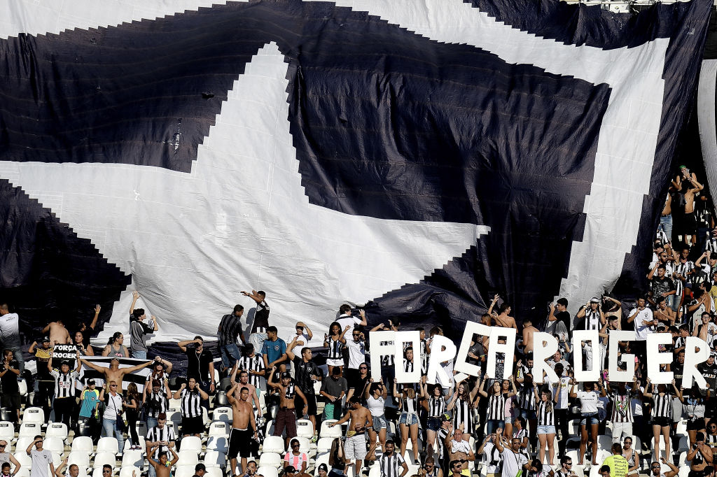 Torcida do Botafogo em partida do Campeonato Brasileiro - GettyImages