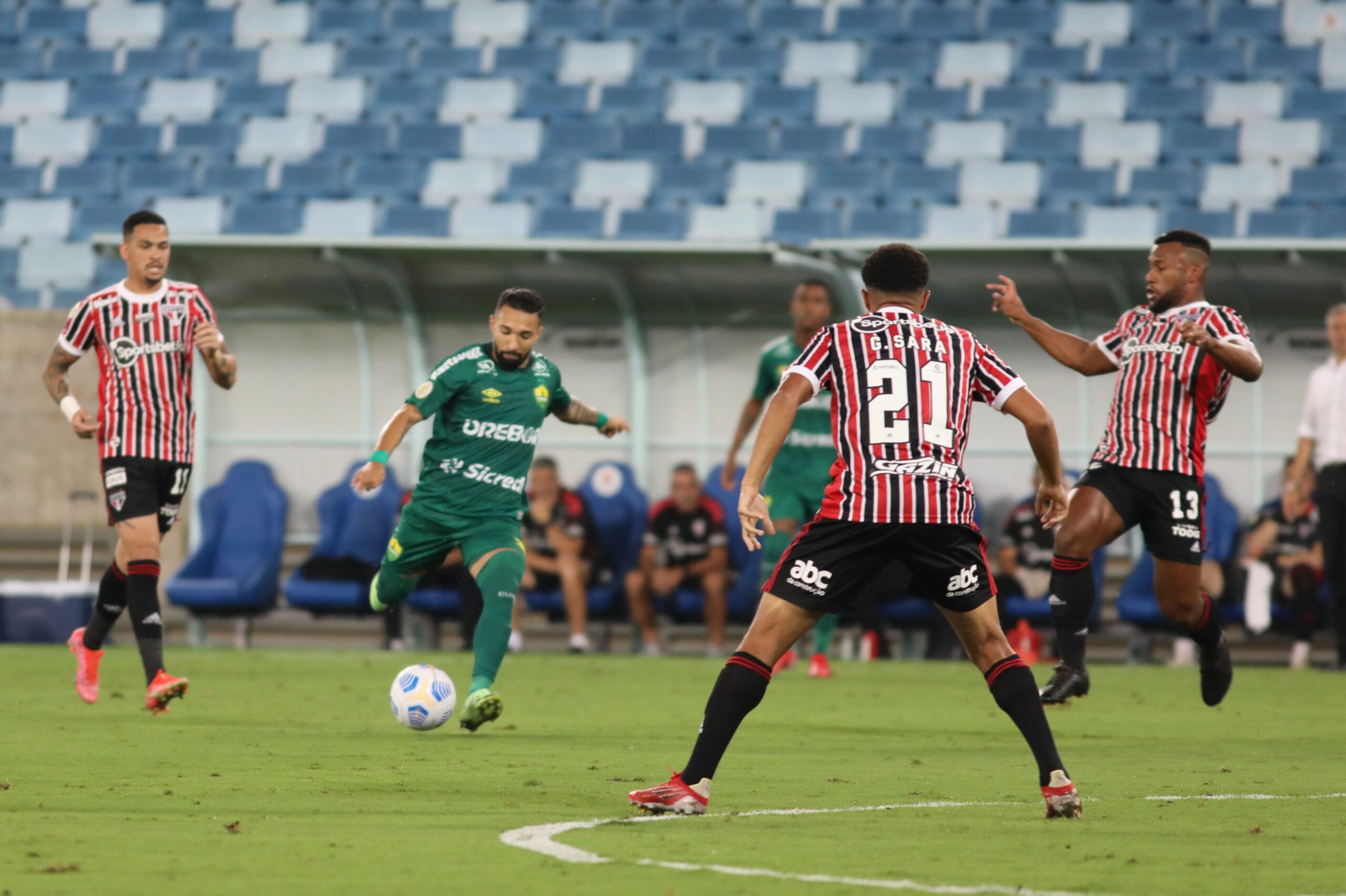 Cuiabá e São Paulo se enfrentaram pelo Brasileirão - AssCom Dourado / Cuiabá Flickr