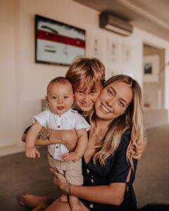 Carol Dantas compartilhou o momento entre os irmãos - Instagram