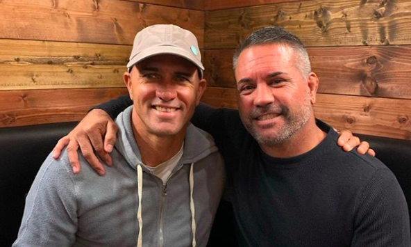 Kelly Slater e John Shimooka - Instagram