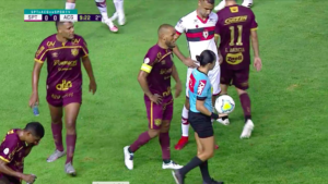 Sport x Atlético-GO - Campeonato Brasileiro Na última segunda-feira, 23, Sport e Atlético-GO fizeram a partida restante para finalizar mais uma rodada do Campeonato Brasileiro.  Jogando na Ilha do Retiro, o Dragão levou a melhor e conseguiu o placar de 1 a - Transmissão SporTV