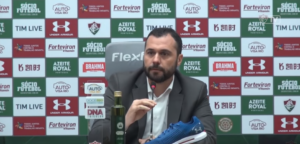 Mario Bittencourt em entrevista coletiva no CT - Transmissão Youtube