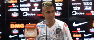 Cantillo ainda não pode estrear devido a questões burocráticas - transmissão Corinthians TV