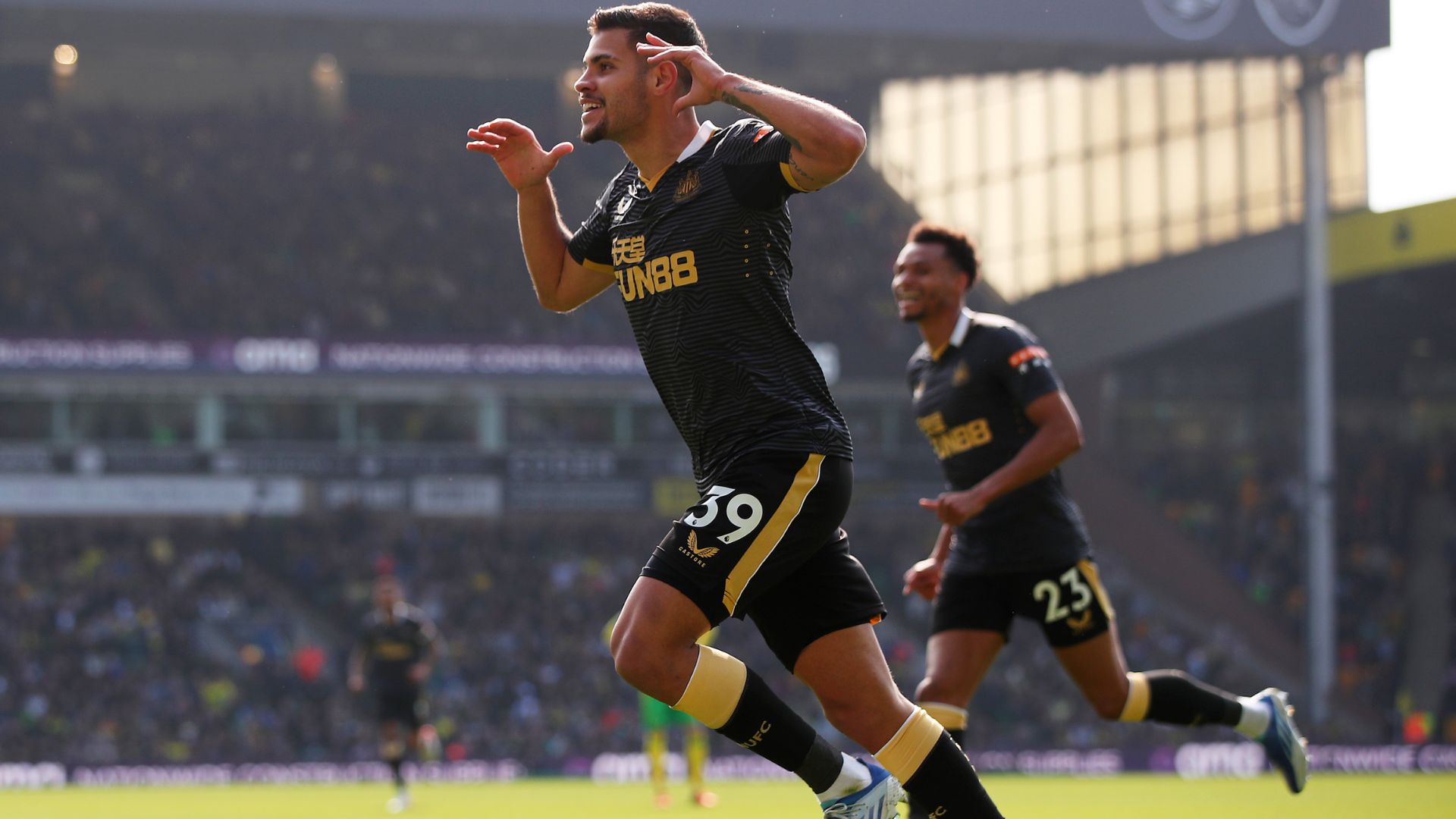Clube da Premier League pode vender Bruno Guimarães - Getty Images