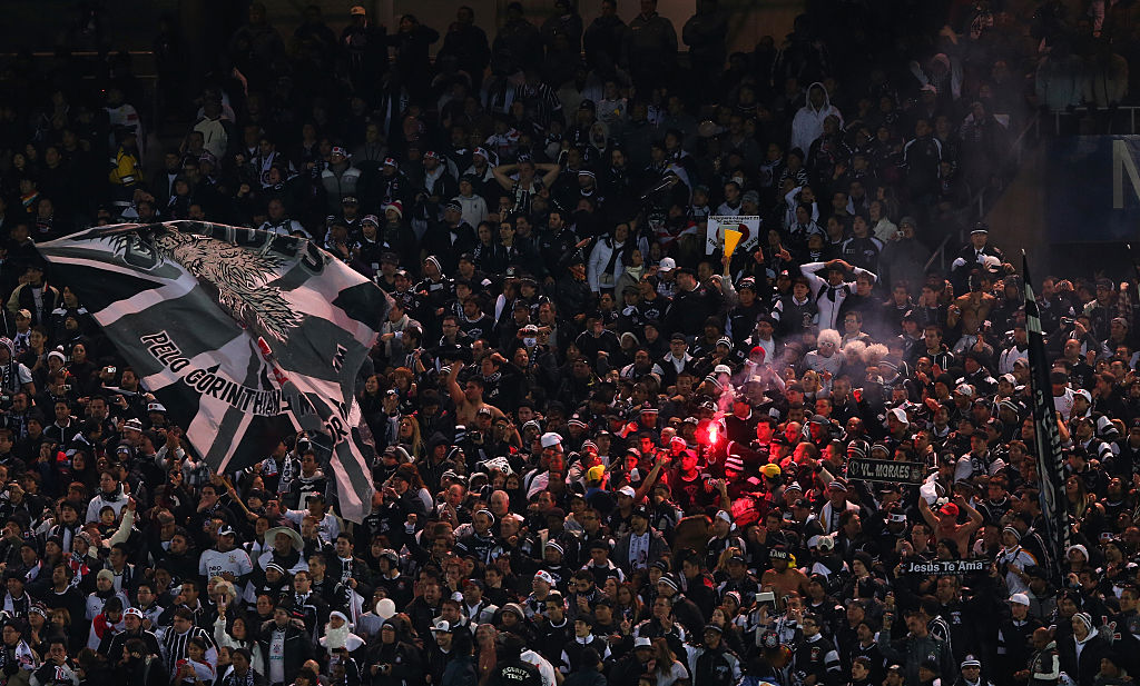 Torcida do Corinthians na final do Mundial de 2012 - GettyImages